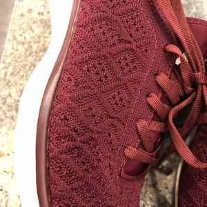 Brand New APL Women’s Shoes-lululemon